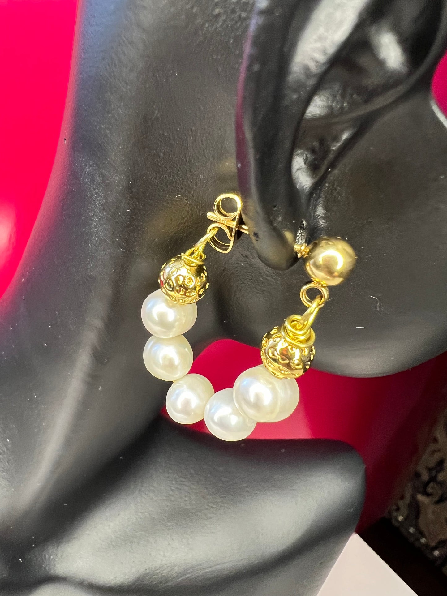 Pearl Hoop Earring Huggies