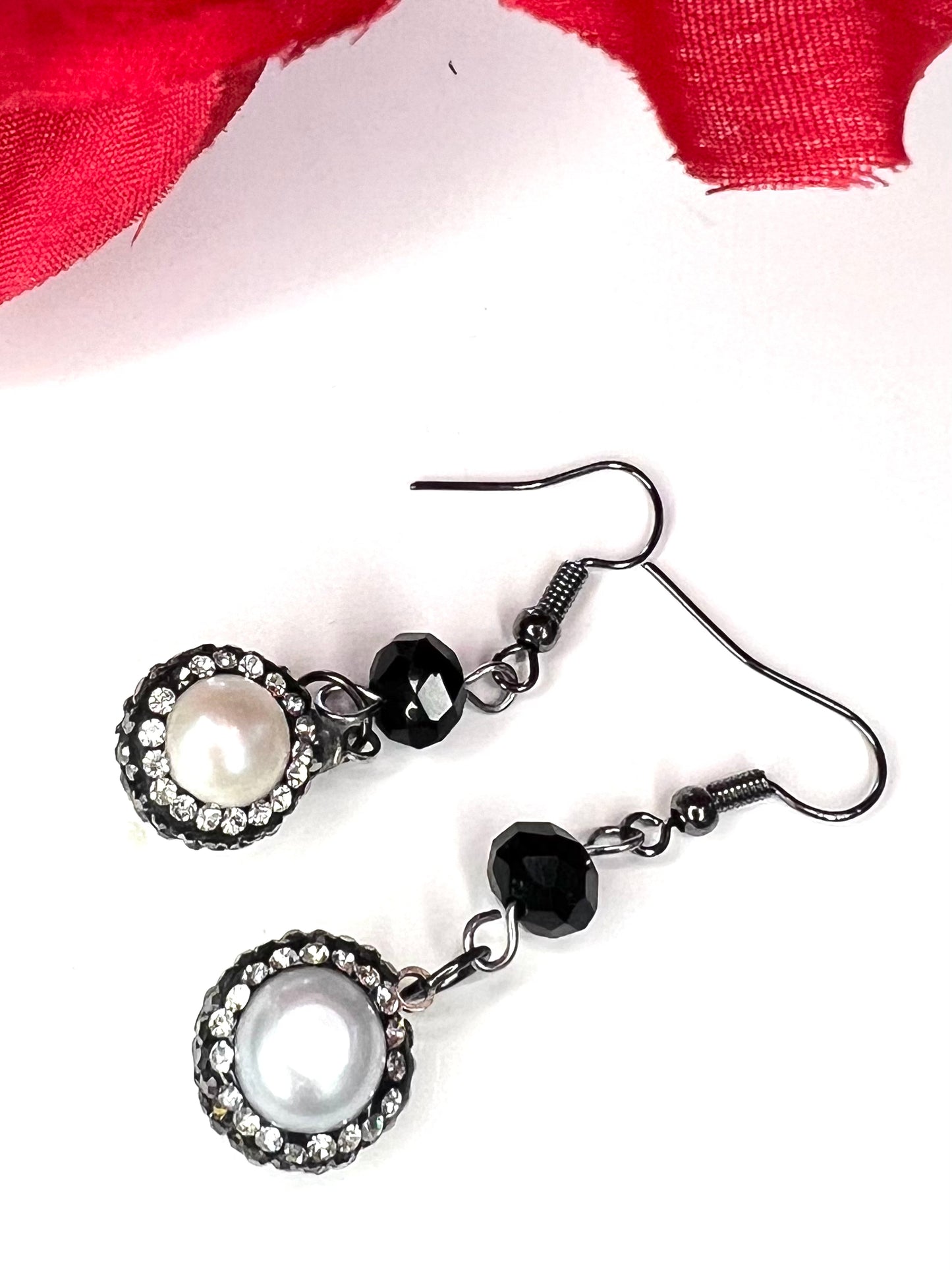 Pearl/Crystal Dangle Earrings