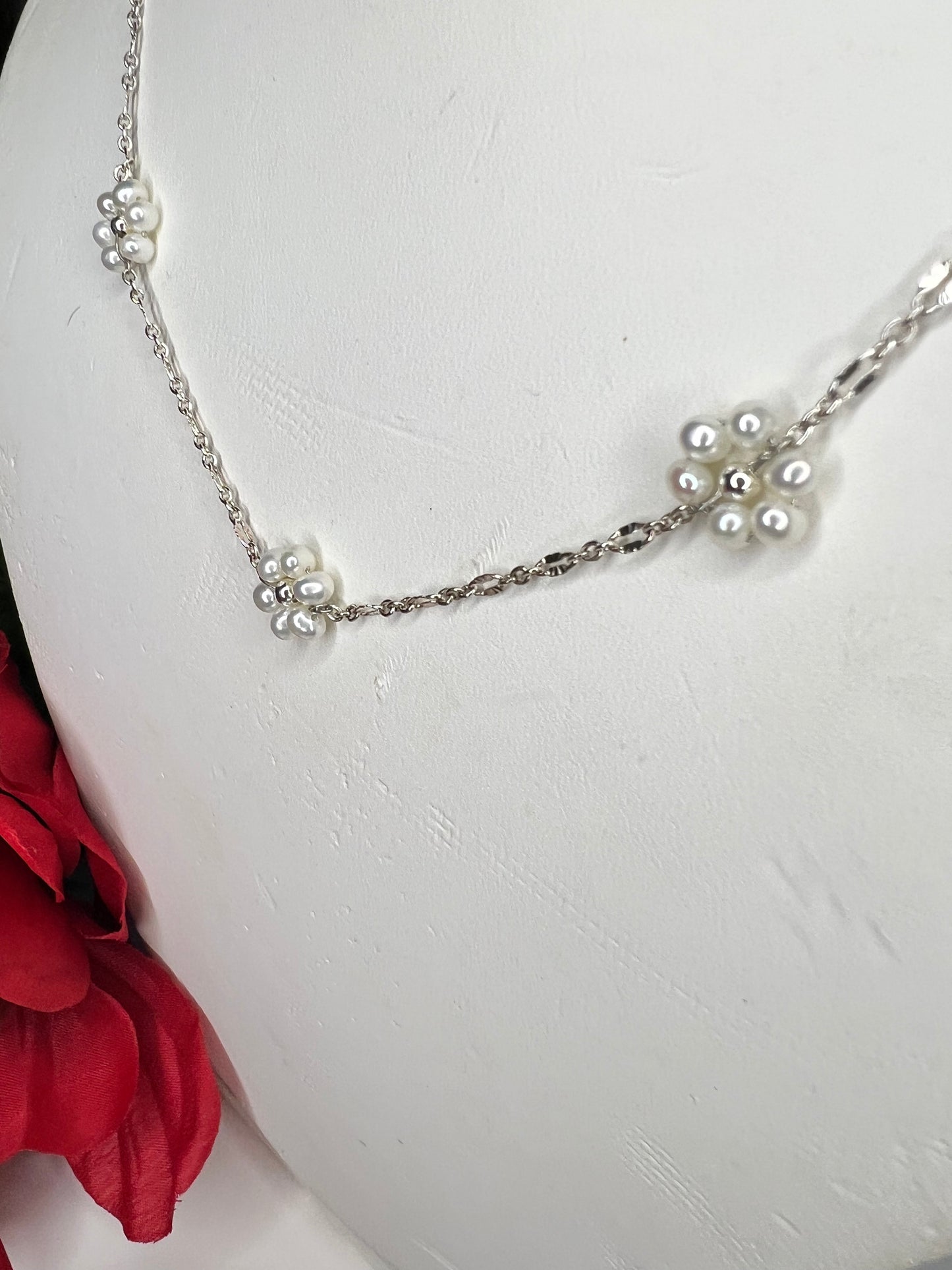 Sterling Silver Daisy Pearl Necklace