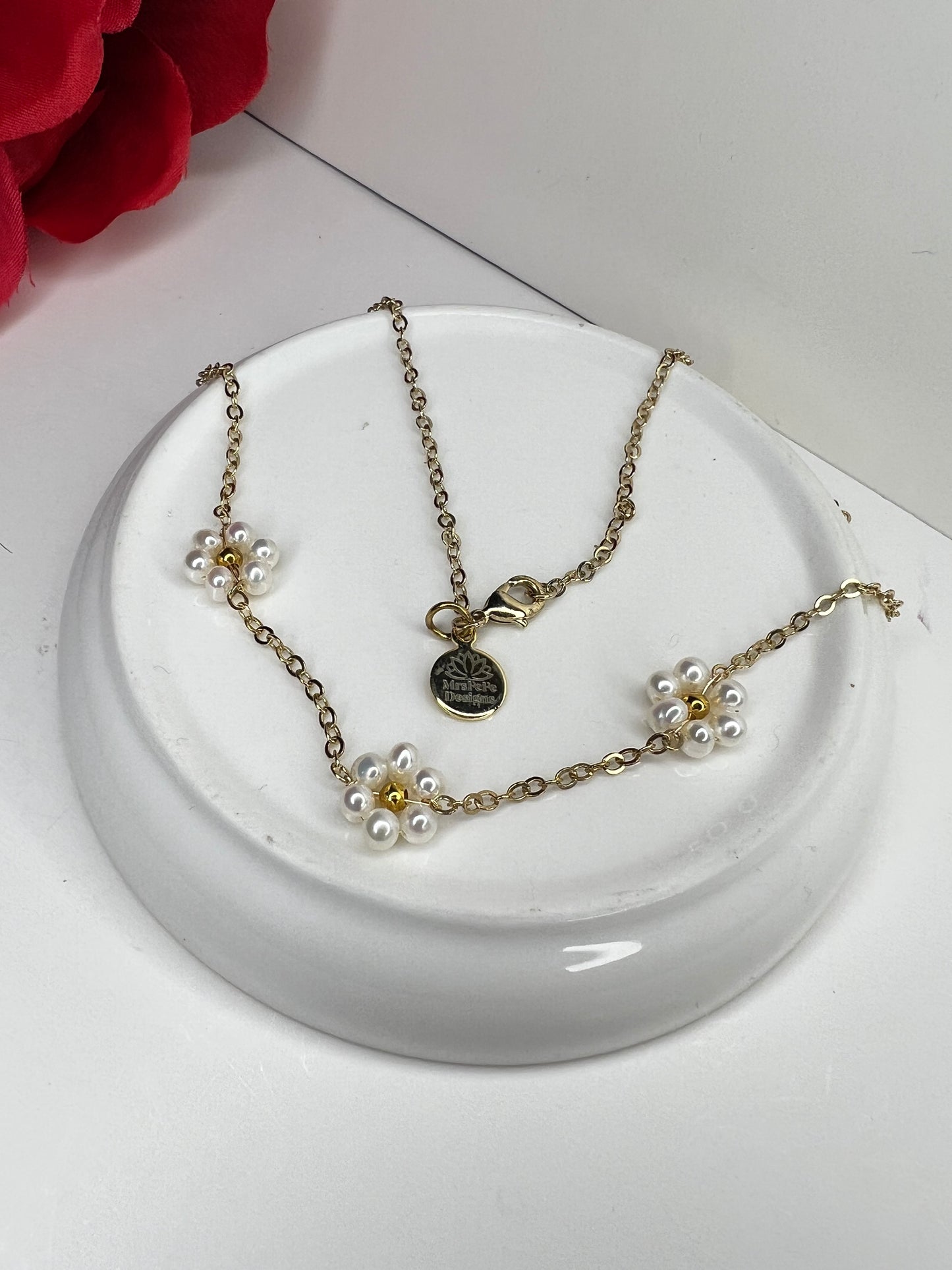 Gold Filled Pearl Daisy Necklace